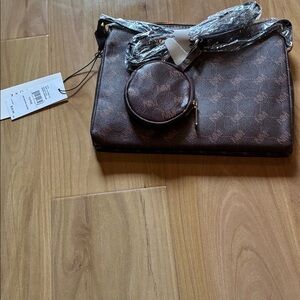 Nicole Miller Brown Mix Handbag bundle
